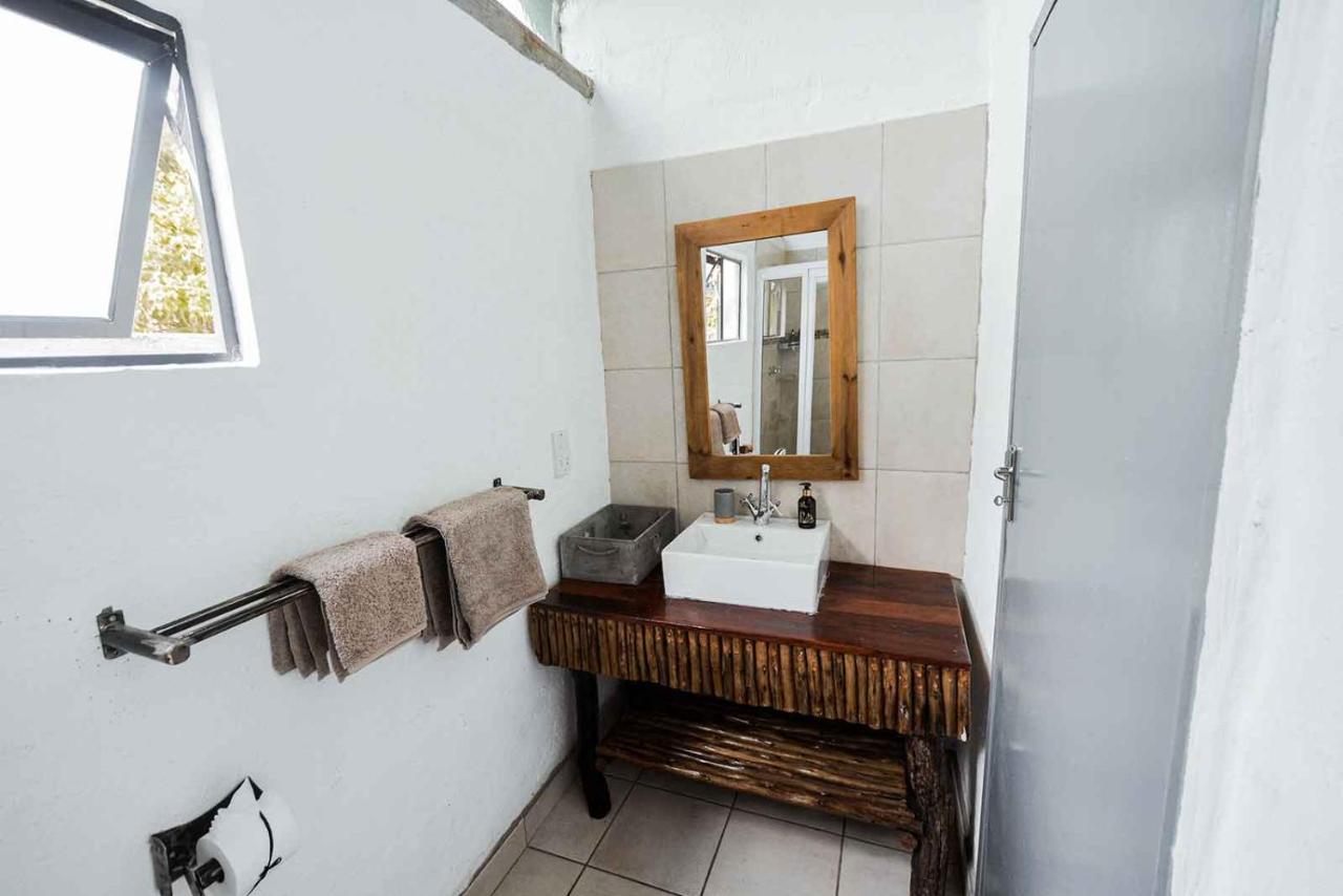African Excursions Guest House Khwai Exteriör bild