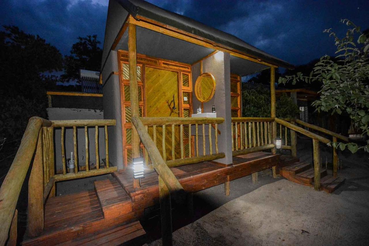 African Excursions Guest House Khwai Exteriör bild