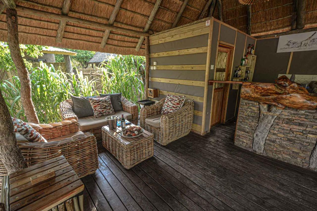 African Excursions Guest House Khwai Exteriör bild