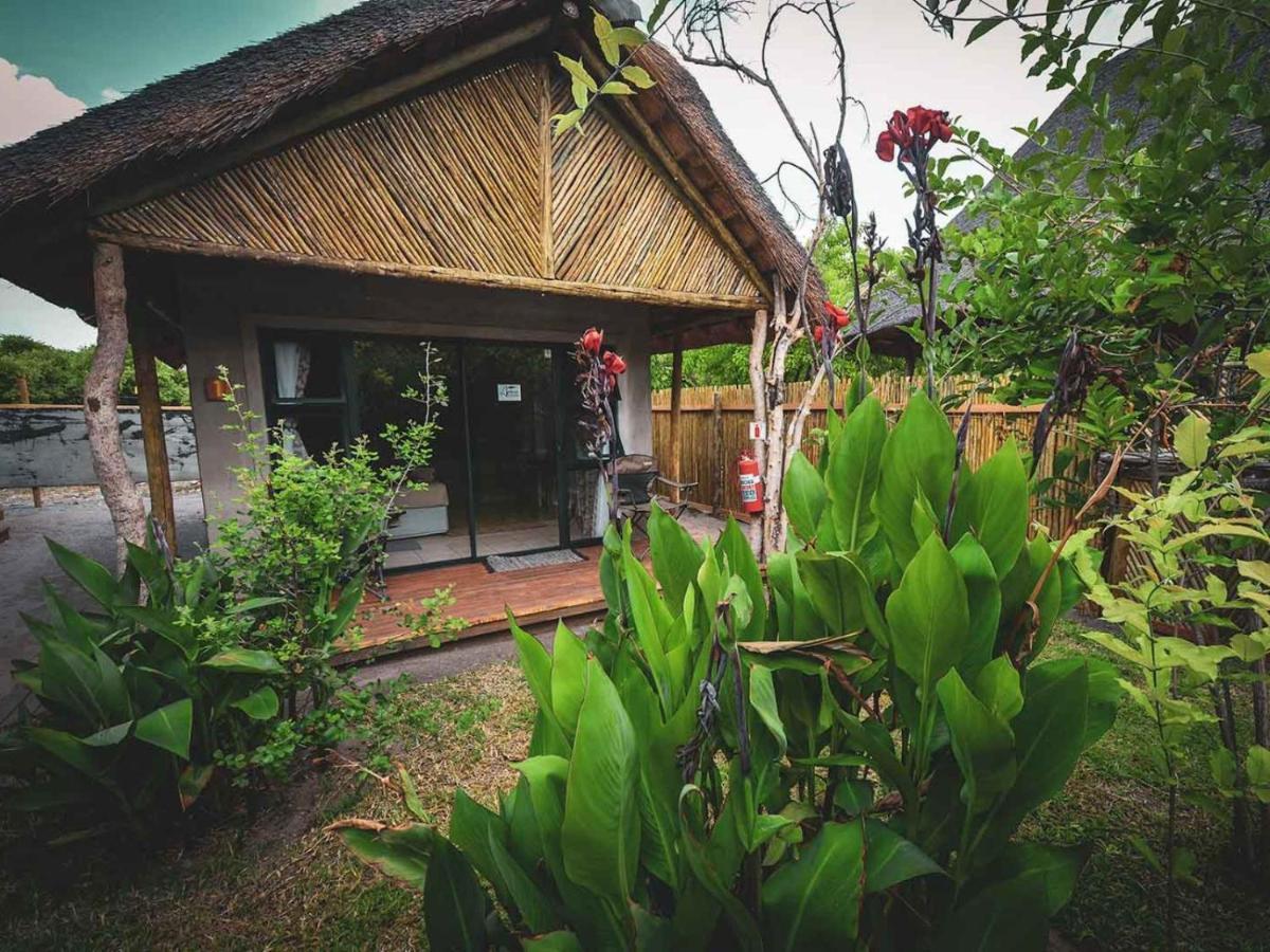 African Excursions Guest House Khwai Exteriör bild