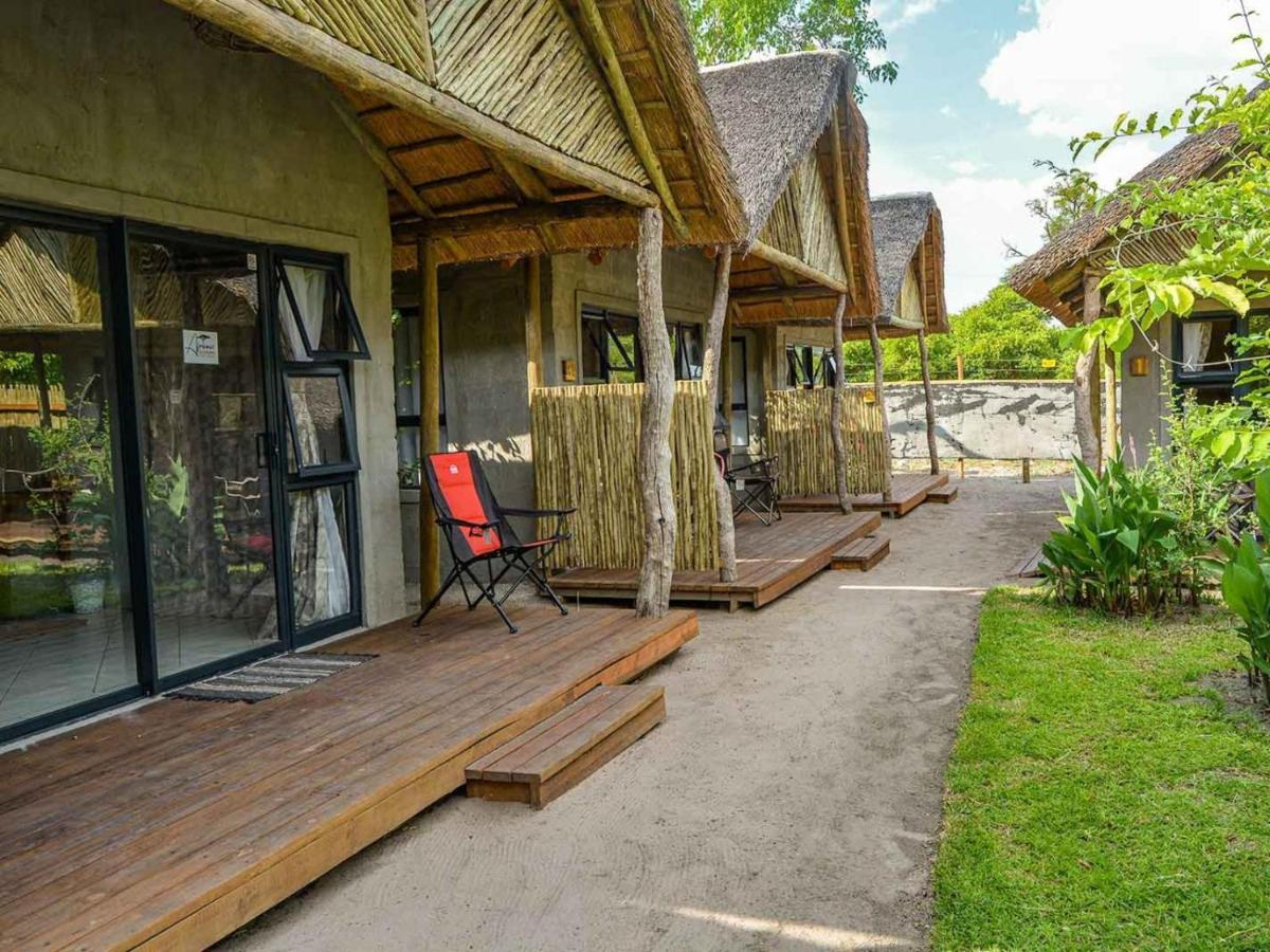 African Excursions Guest House Khwai Exteriör bild